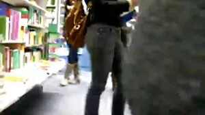 Sluts pussy bbc මගින් පුරවා ඇත